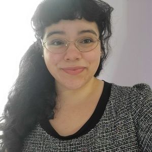 Meet your Posher, Angela